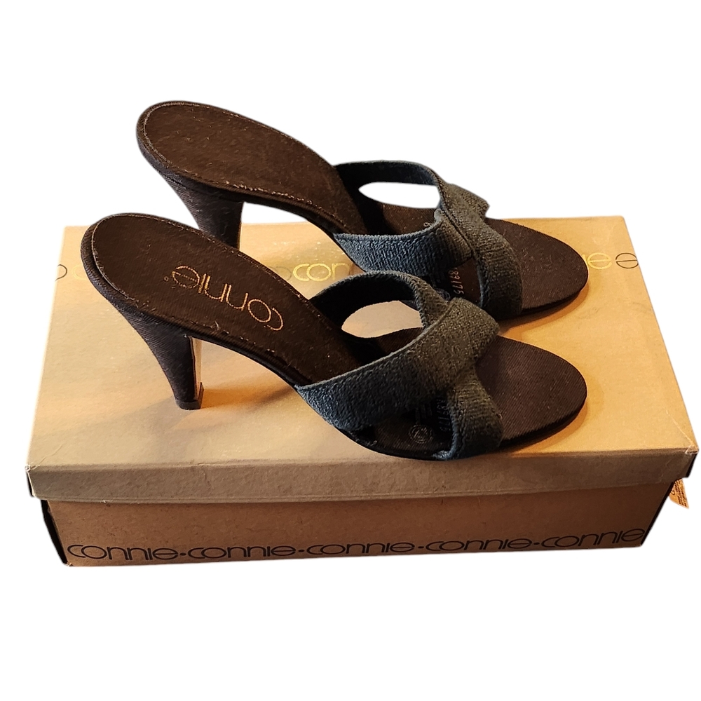 Vintage Connie Jewel Blue Stretch Fabric Sandal Heels Size 8M w/Original Box